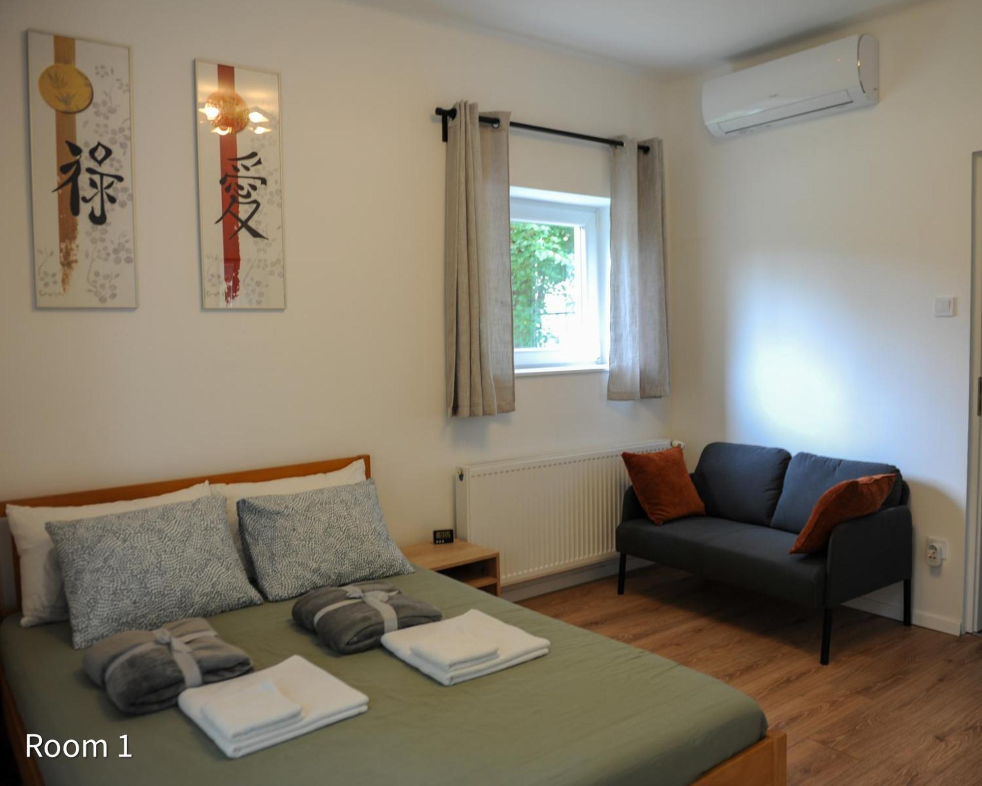 Quiet, Green, Relaxing Place - 2 Bedroom Apartment Balatonfüred Exteriér fotografie